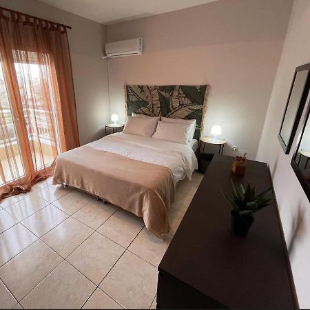 Raise Mirivili Serviced Apartment 亚历山德鲁波利斯 外观 照片